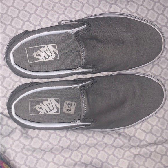 slip on vans size 7.5
